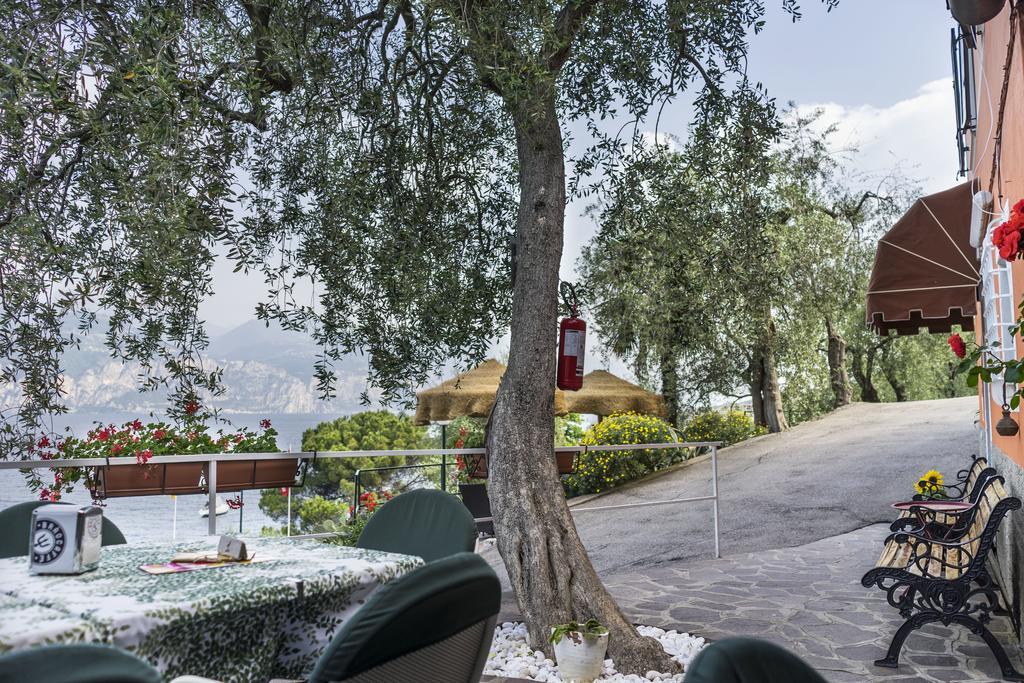 Monja Village Brenzone sul Garda Exterior photo